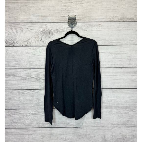 Lululemon Active Women's Dark Gray Long Sleeve Lightweight Tee - Picture 9 of 9